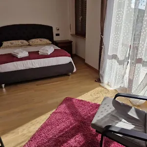 https://nataly.hotelinveneto.com